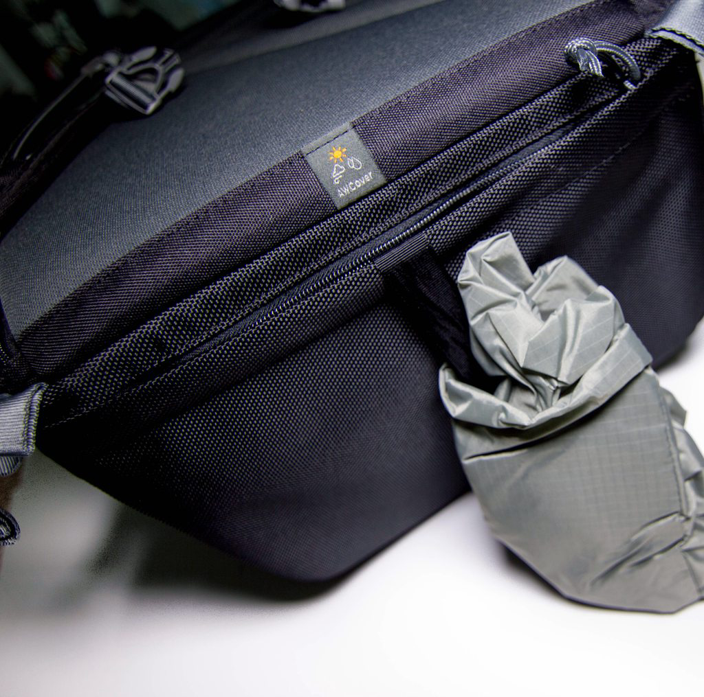 Lowepro BP X2 - Waterproof covering folds neatly away