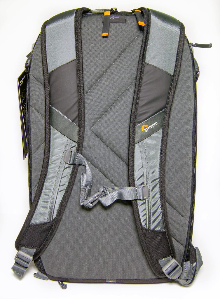 Lowepro BP X2 - Straps and chest harness